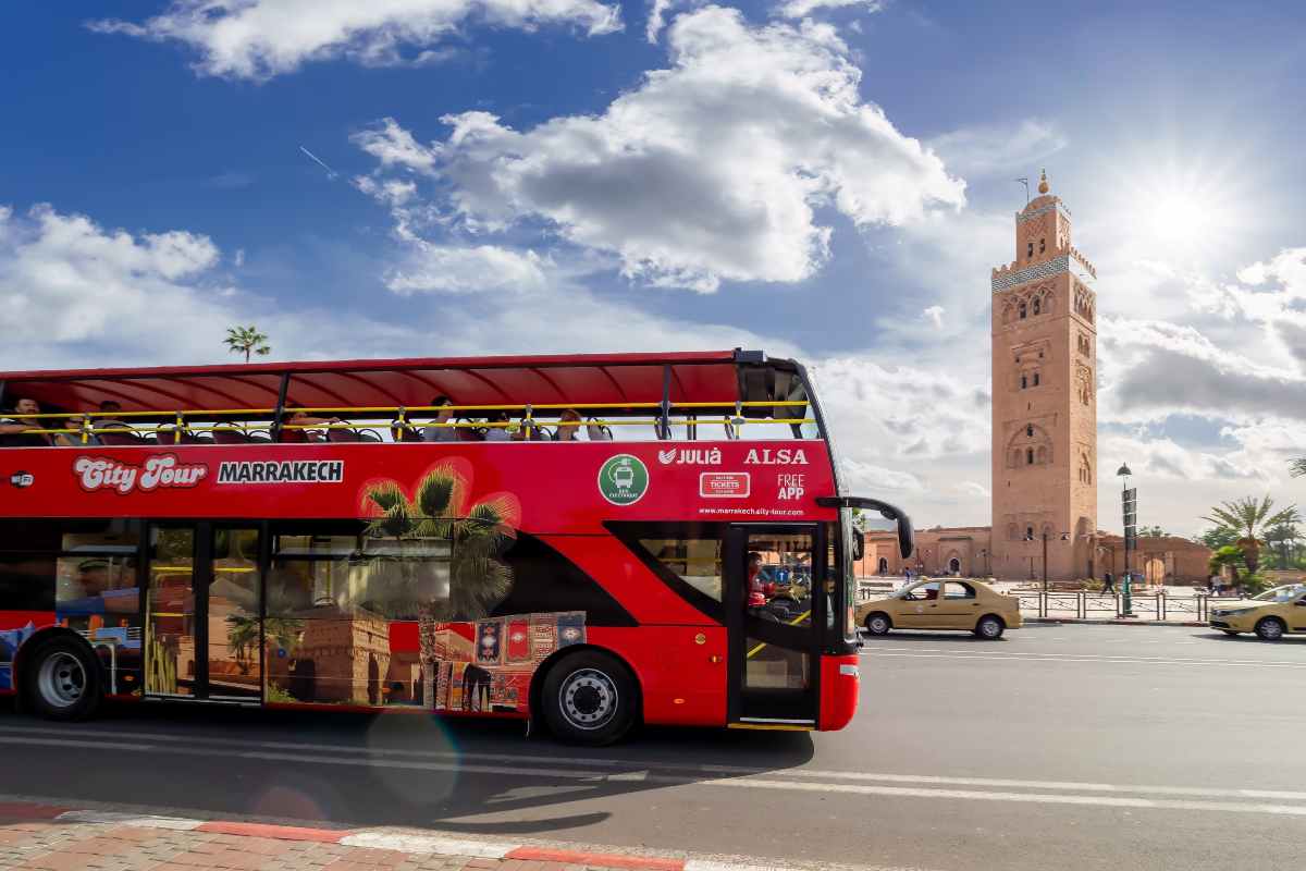 Autobus turístico en Marrakech