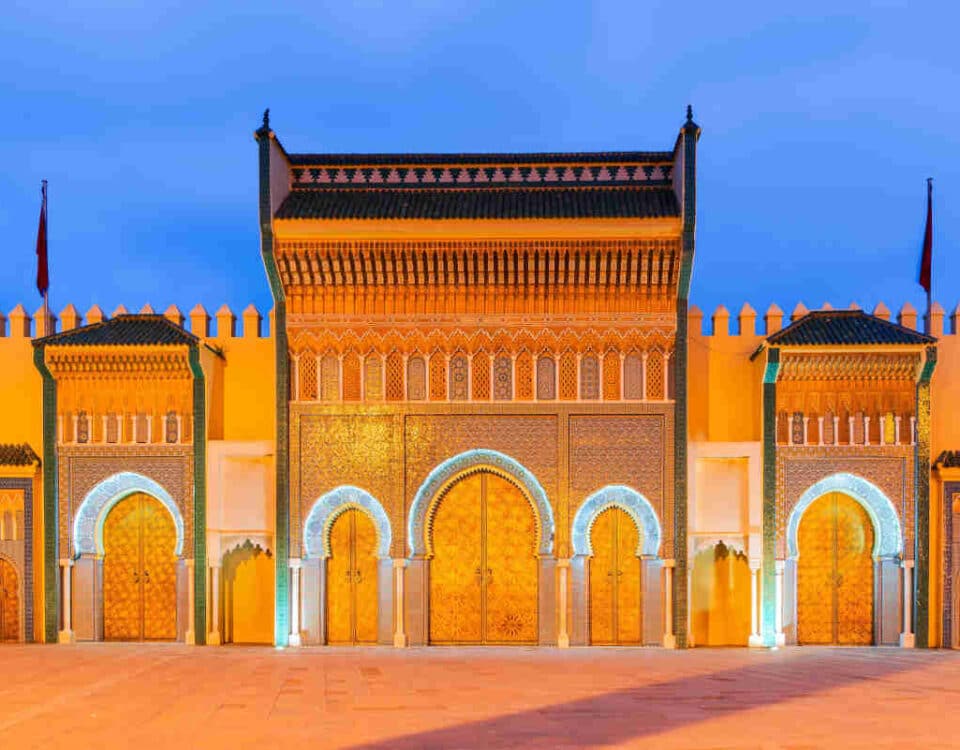 Se puede visitar el Palacio Real de Fez